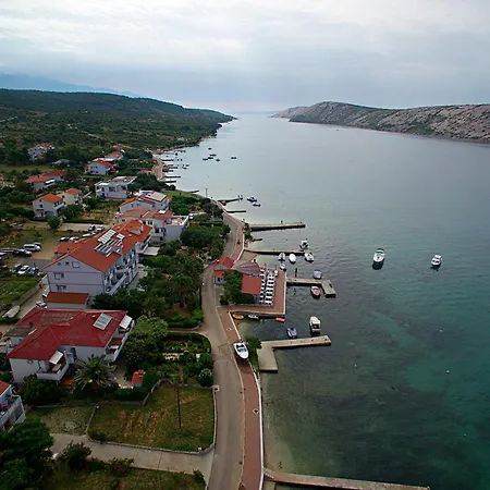 Oda ve Kahvaltı Matusan